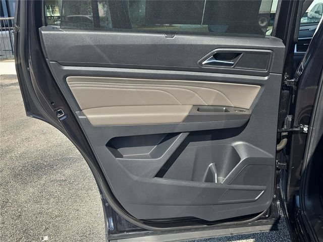 Used 2022 Volkswagen Atlas SEL AWD/4WD image 10
