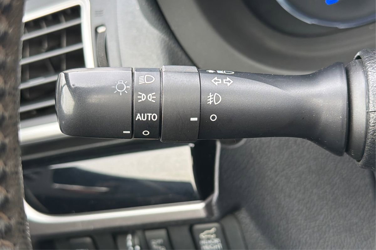 Used 2018 Subaru Forester 2.5i Touring image 18