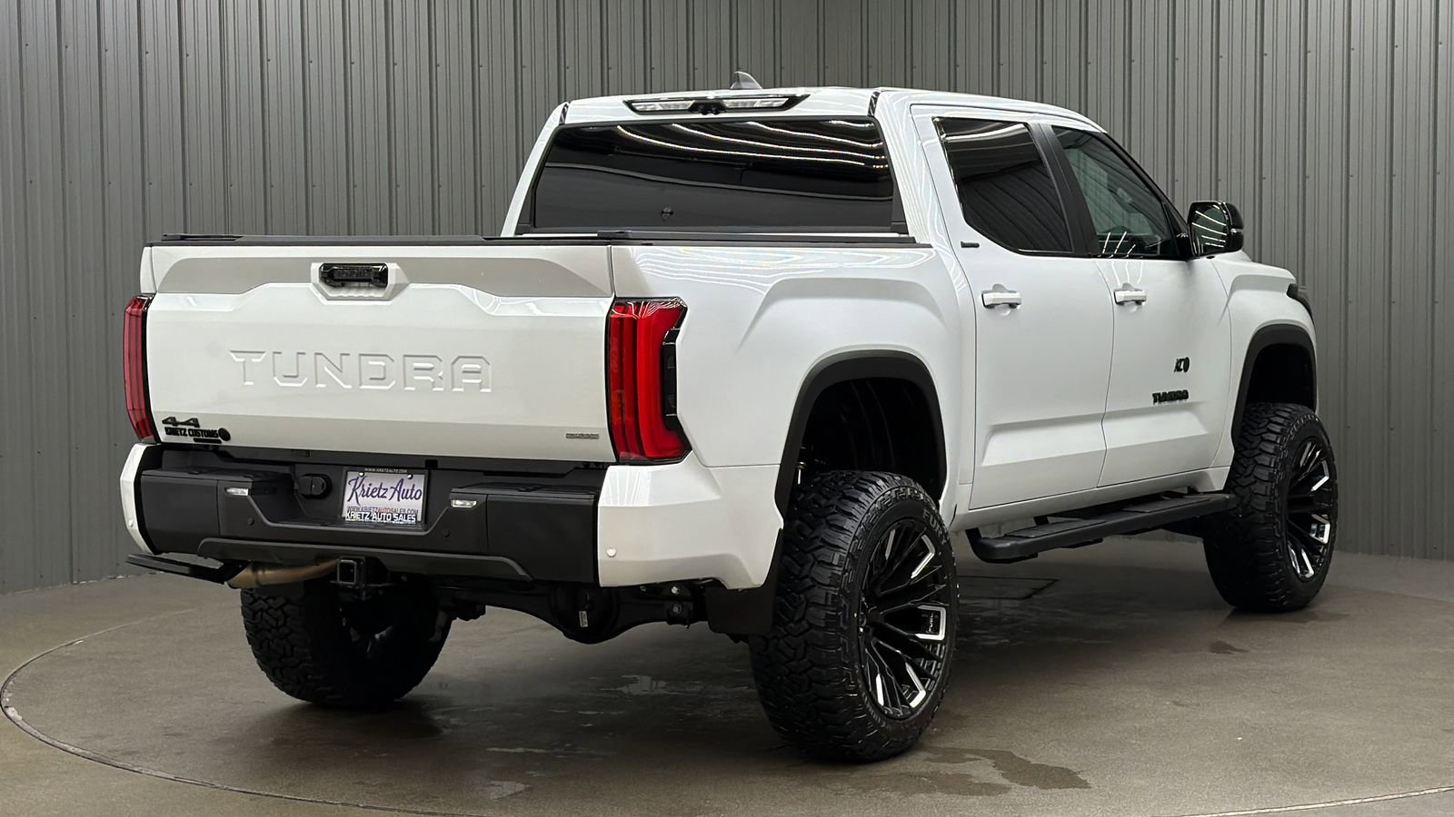 Used 2025 Toyota Tundra Limited w/ TRD Off-Road Package image 5