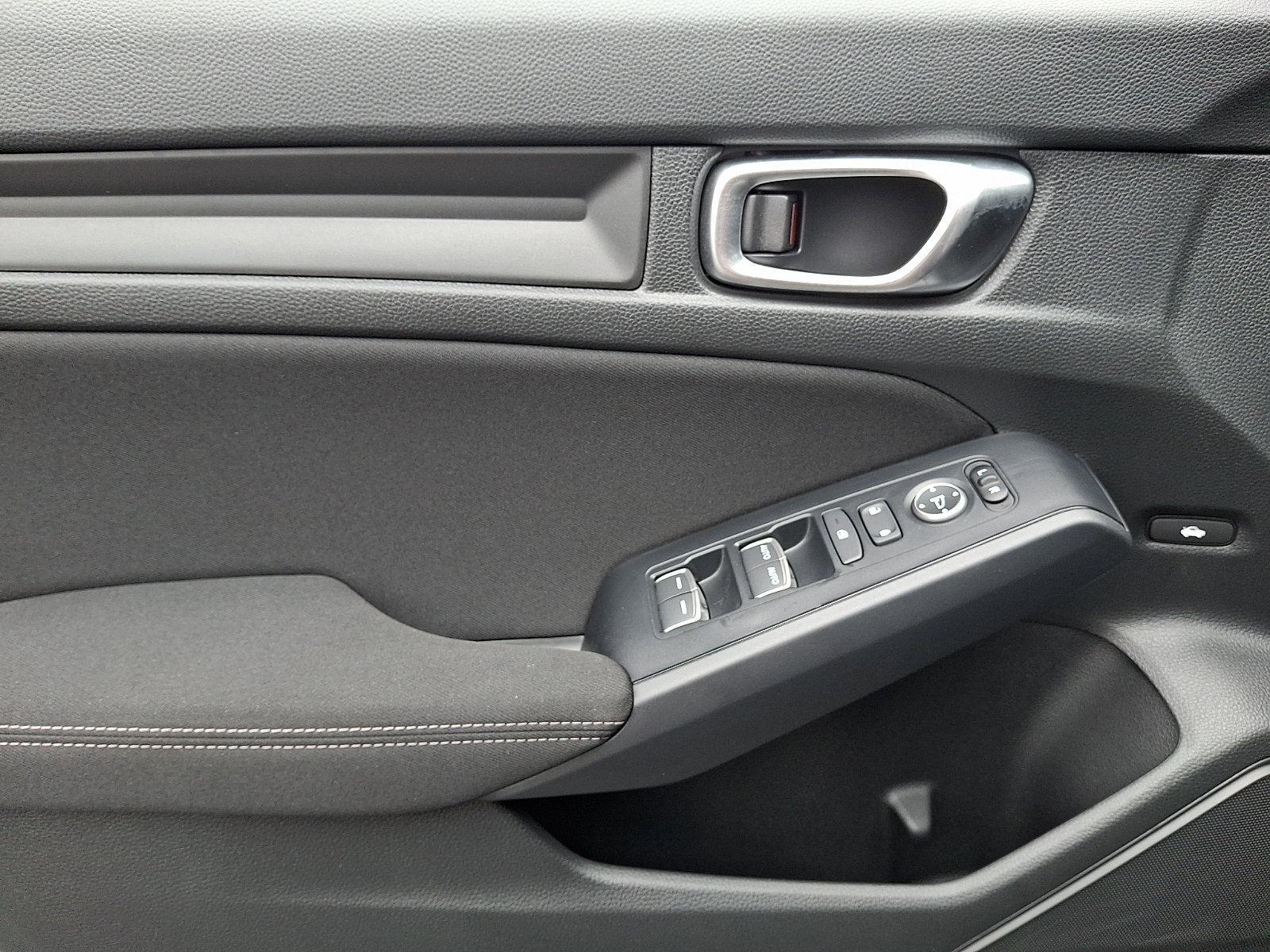 Used 2024 Honda Civic Sport image 11