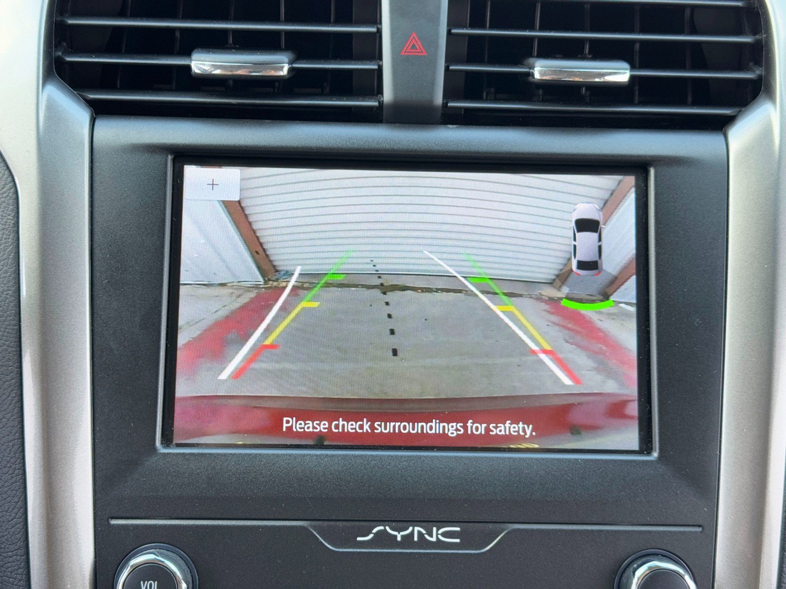 Used 2019 Ford Fusion SE image 26
