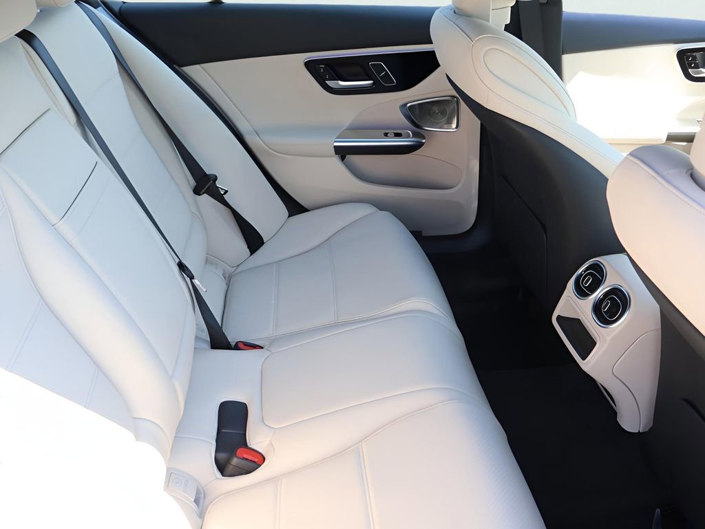 Certified 2025 Mercedes-Benz C 300 4MATIC Sedan image 14