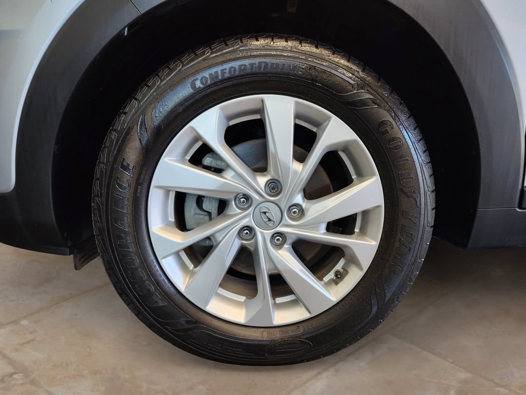 Used 2020 Hyundai Tucson Value w/ Cargo Package FWD image 27