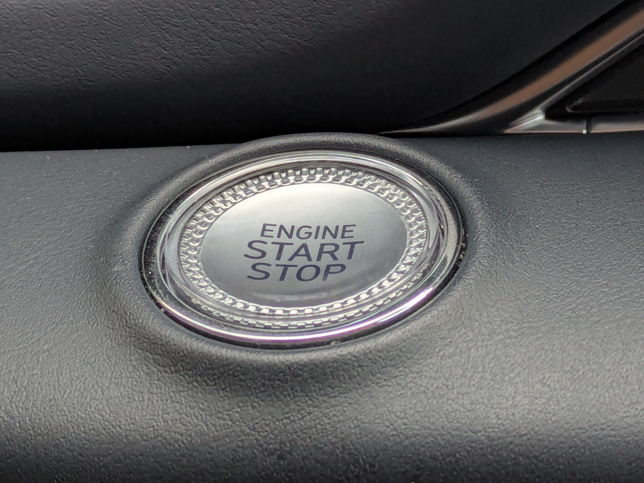 Certified 2024 Genesis GV80 3.5T Prestige Signature AWD/4WD image 33