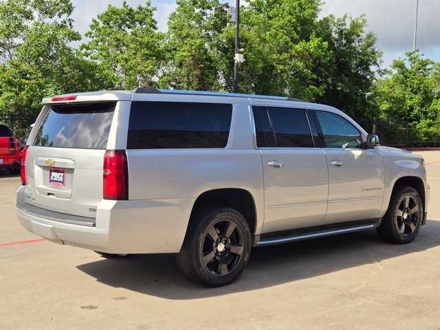 Used 2017 Chevrolet Suburban Premier image 5