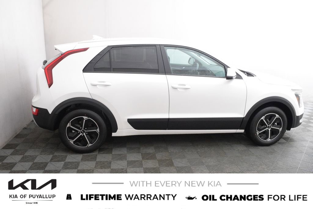 New 2026 Kia Niro LX FWD image 4
