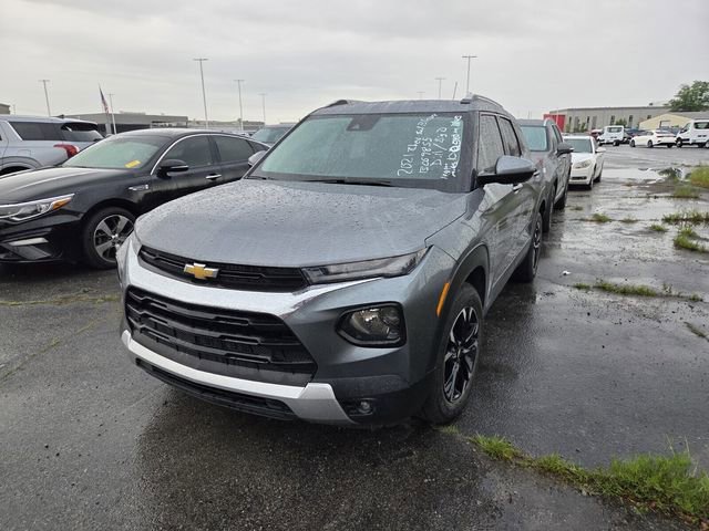 Used 2021 Chevrolet TrailBlazer LT w/ Convenience Package FWD image 10