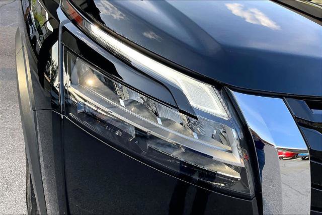 Certified 2023 Nissan Pathfinder SL image 27