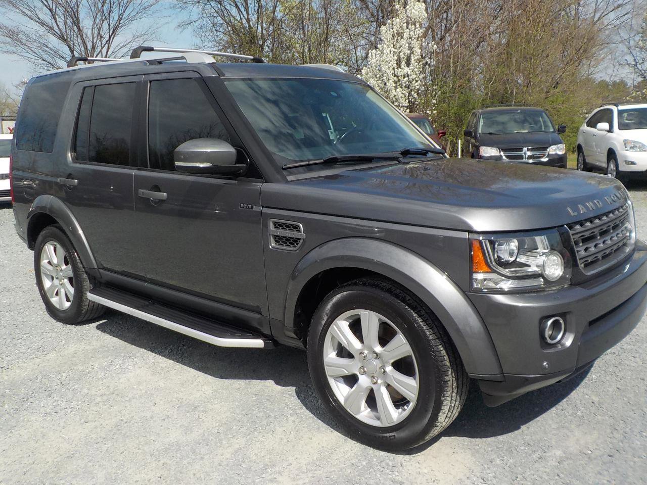 Used 2016 Land Rover LR4 HSE Silver Edition AWD/4WD image 7