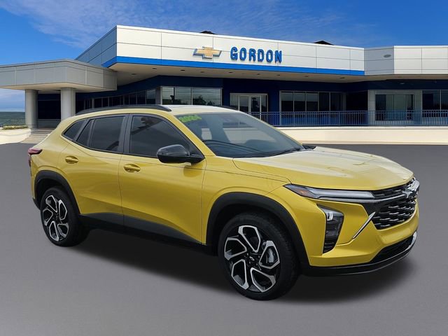 Used 2024 Chevrolet Trax RS w/ Sunroof Package image 6