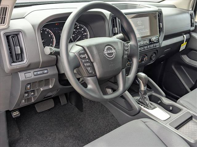 New 2025 Nissan Frontier S image 3
