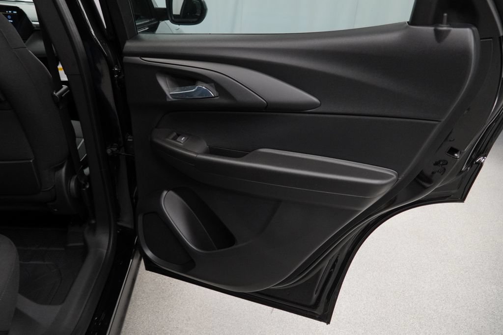 New 2026 Chevrolet TrailBlazer LT w/ Convenience Package FWD image 26