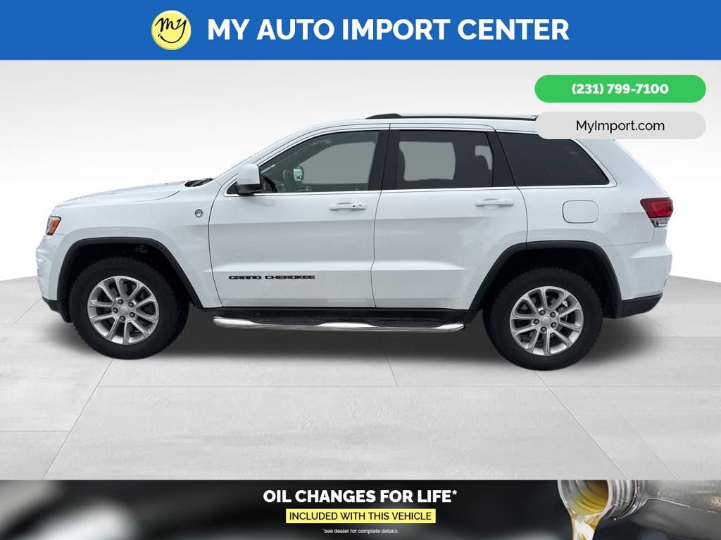 Used 2021 Jeep Grand Cherokee Laredo image 4