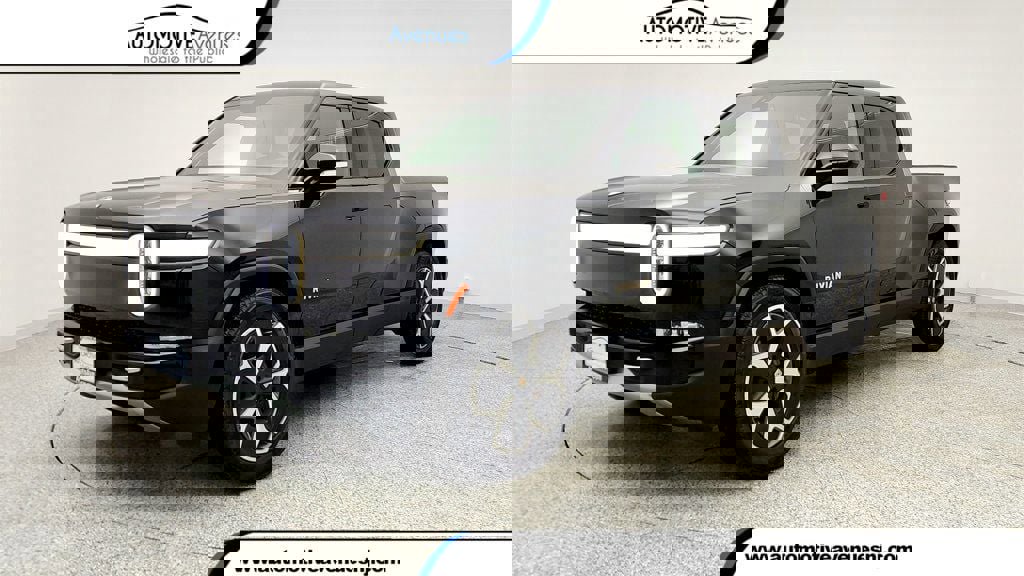 Used 2022 Rivian R1T Adventure image 1