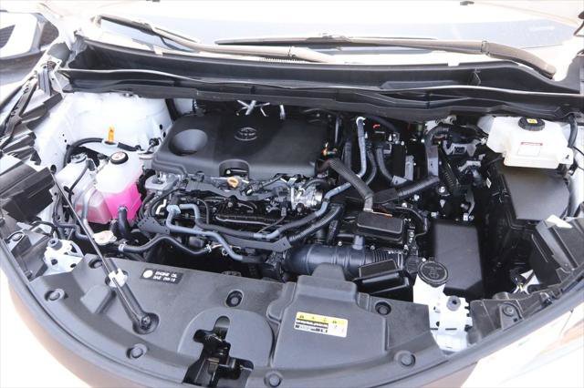 Certified 2025 Toyota Sienna LE image 28