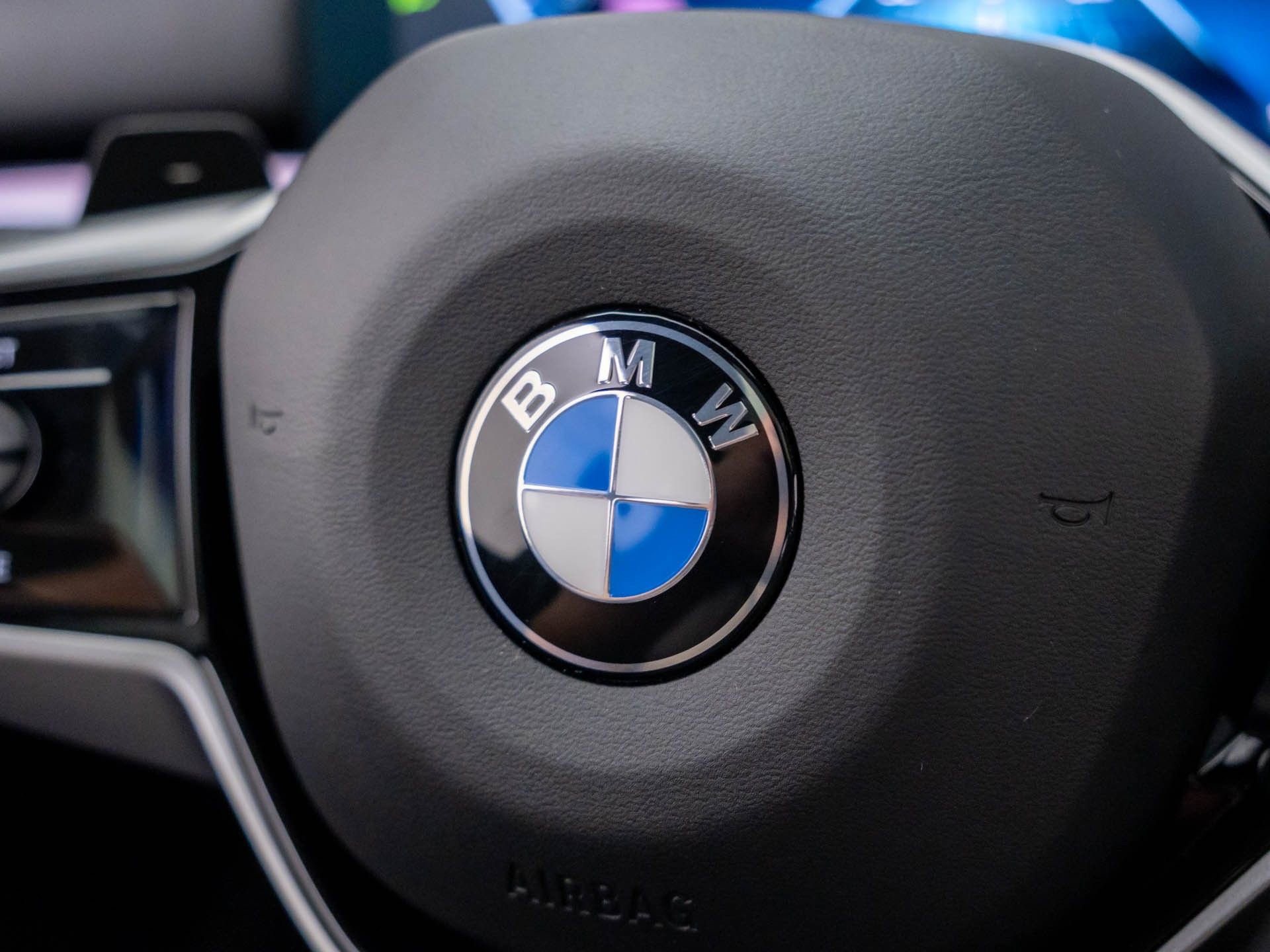 Certified 2026 BMW 540i xDrive AWD/4WD image 25