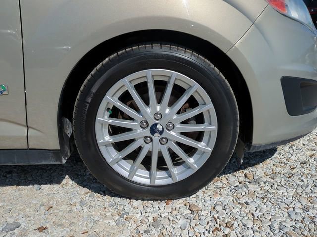 Used 2016 Ford C-MAX SE w/ Interior Protection Package FWD image 12