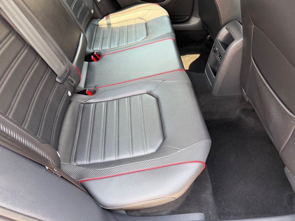 Used 2014 Volkswagen Jetta GLI FWD image 23
