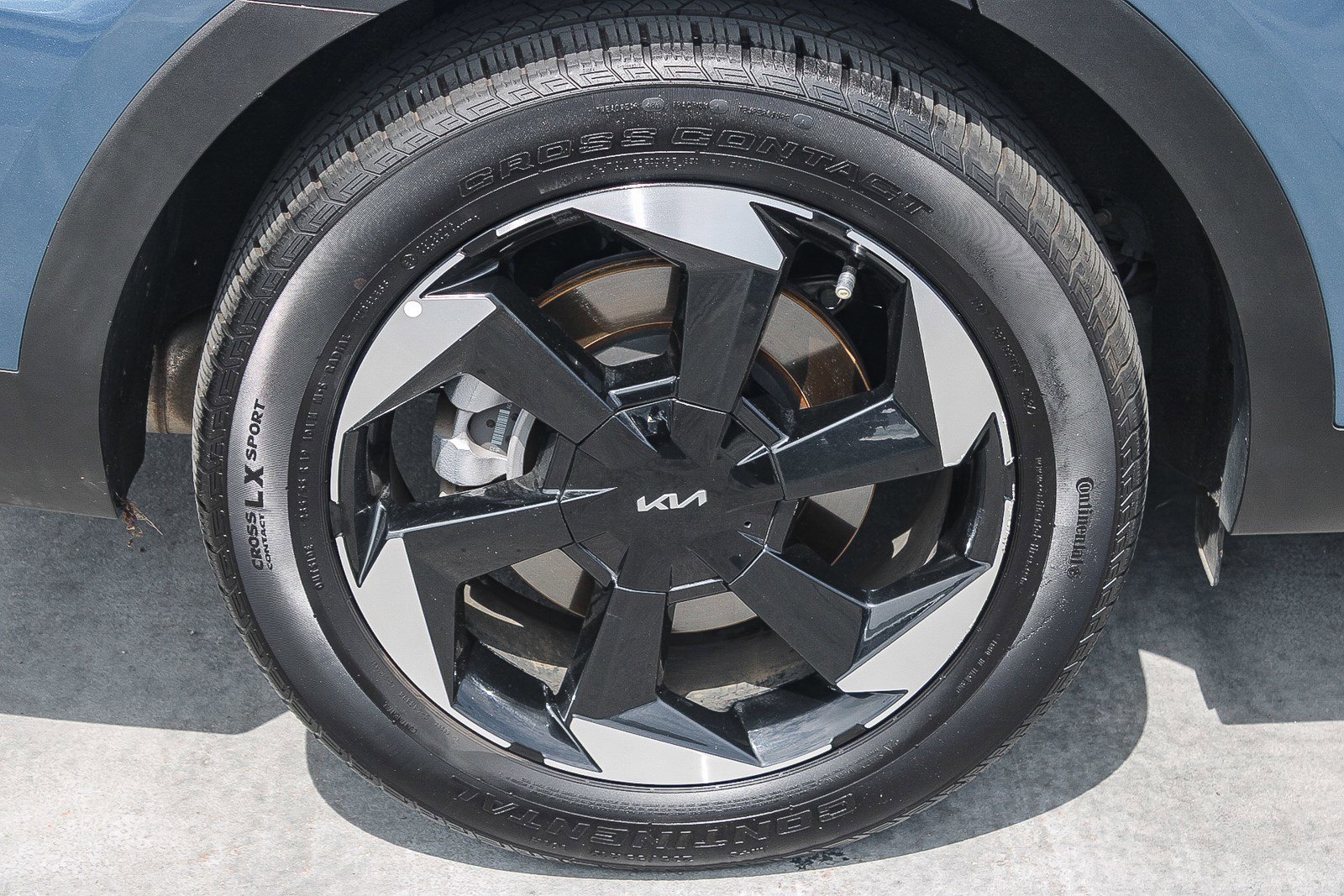 Used 2025 Kia Sorento EX AWD/4WD image 12