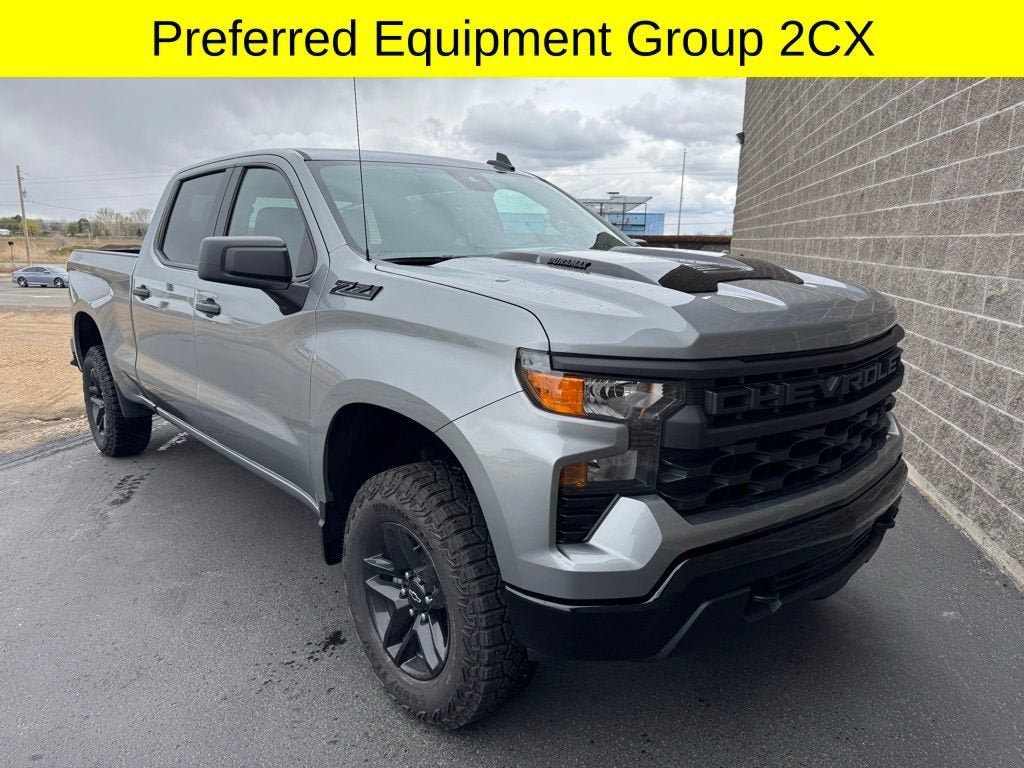 New 2026 Chevrolet Silverado 1500 Custom Trail Boss w/ Dark Appearance Package AWD/4WD image 5