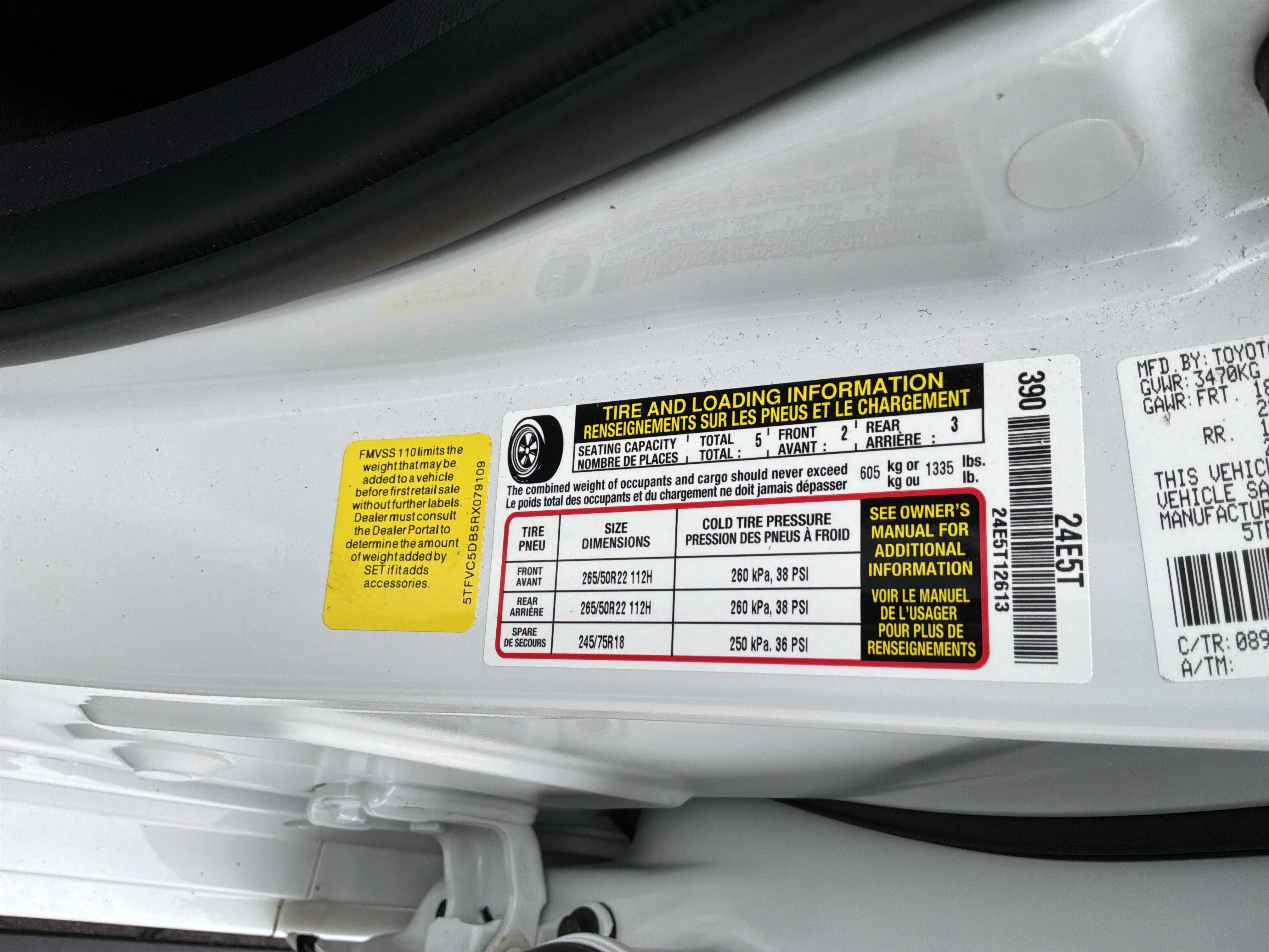 Used 2024 Toyota Tundra Capstone AWD/4WD image 34