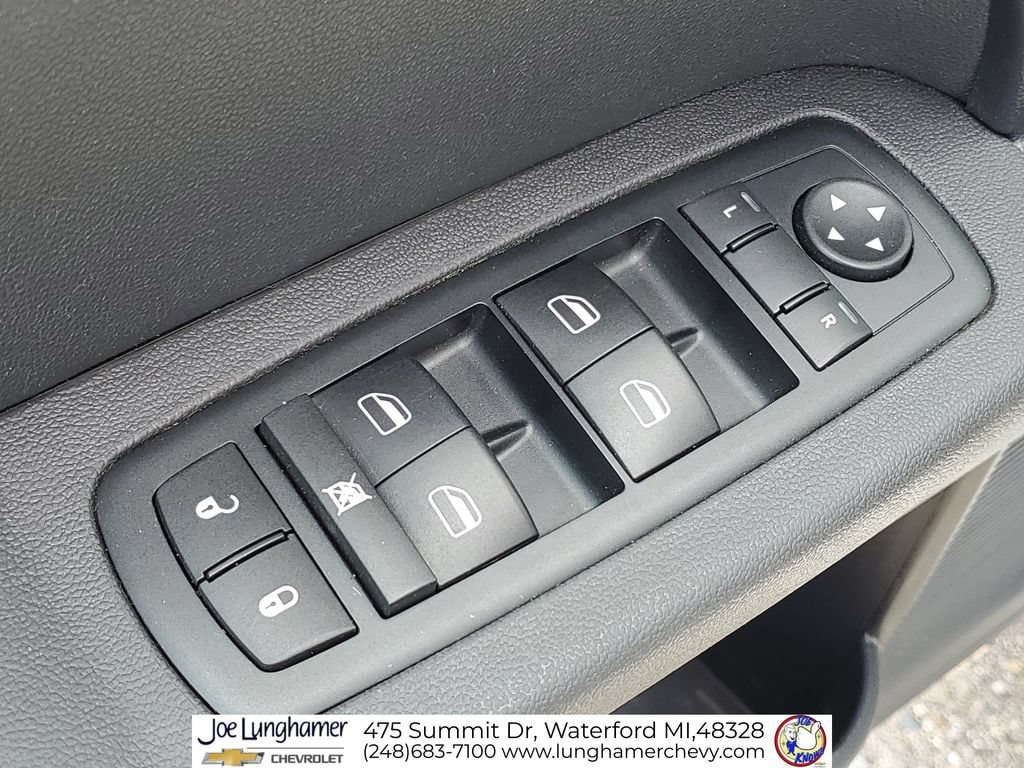 Used 2010 Dodge Journey R/T w/ Navigation & Sound Group I FWD image 24