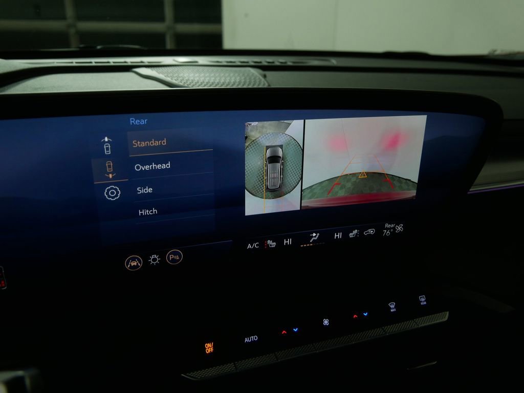 Used 2025 Buick Enclave Avenir w/ Trailering Package, 5000 lbs. image 31