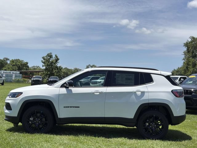 New 2026 Jeep Compass Latitude AWD/4WD image 15