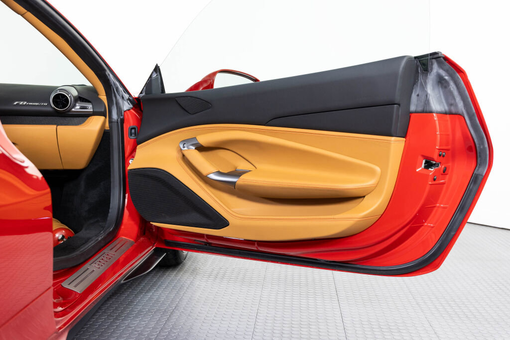 Certified 2020 Ferrari F8 Tributo image 45