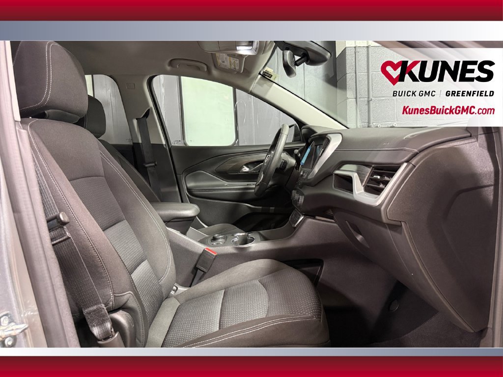 Used 2024 GMC Terrain SLE w/ Driver Convenience Package FWD image 38
