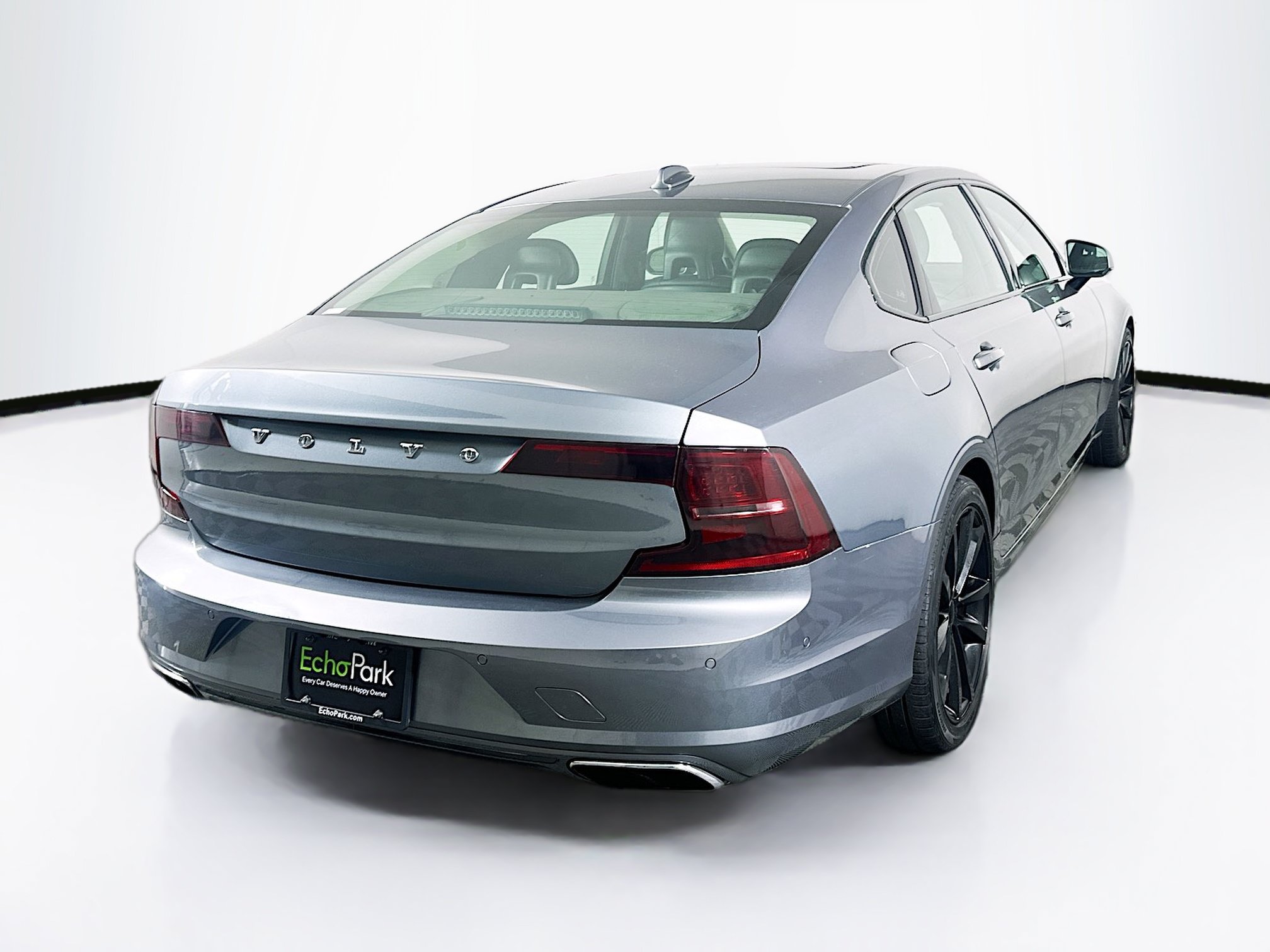Used 2019 Volvo S90 T5 Momentum FWD image 9