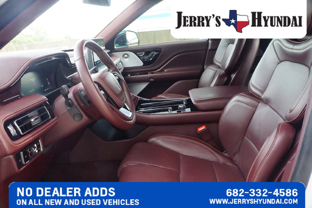 Used 2023 Lincoln Aviator Black Label w/ Dynamic Handling Package AWD/4WD image 20