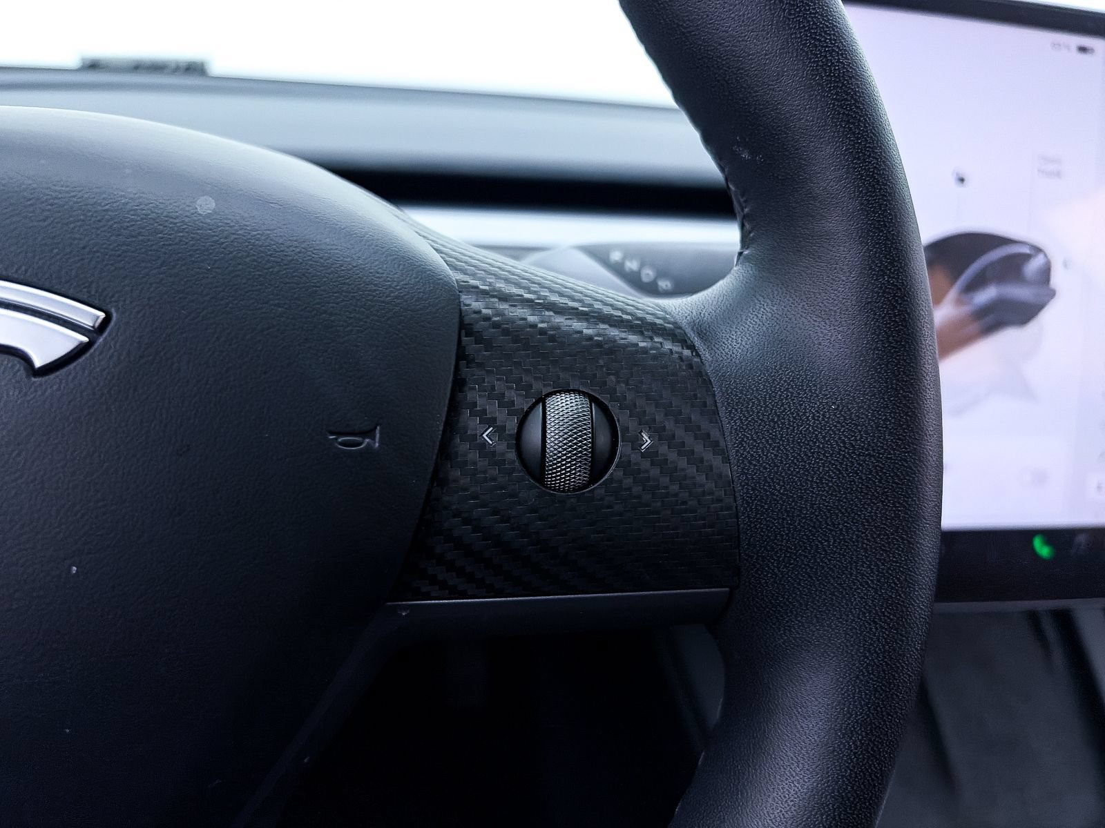 Used 2023 Tesla Model 3 Standard Range RWD image 29