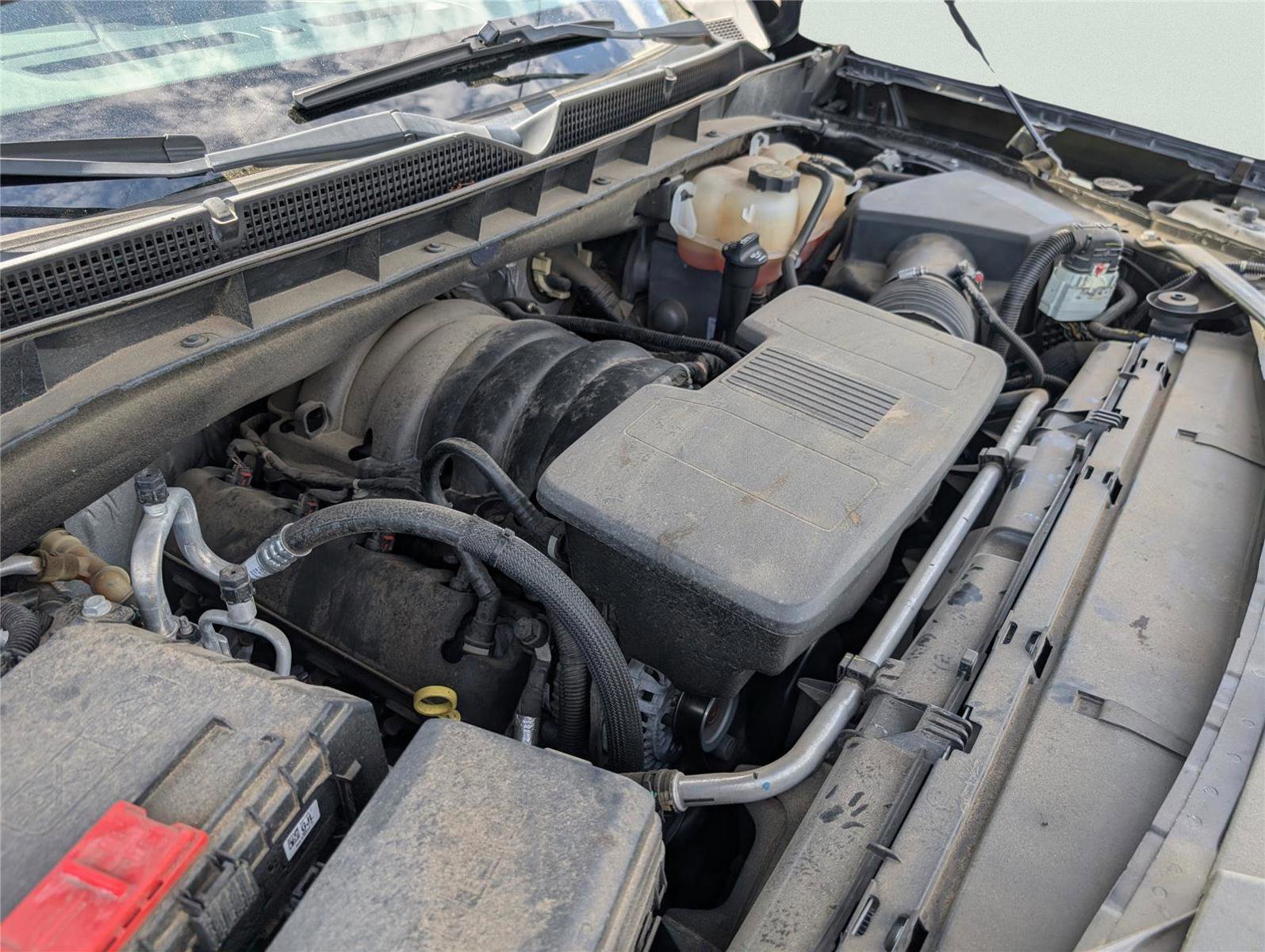 Used 2023 GMC Yukon SLT RWD image 38