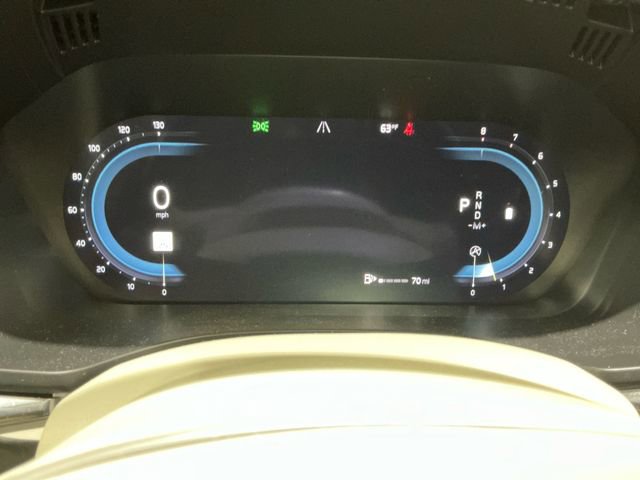 Used 2022 Volvo XC60 B5 Momentum w/ Climate Package image 19