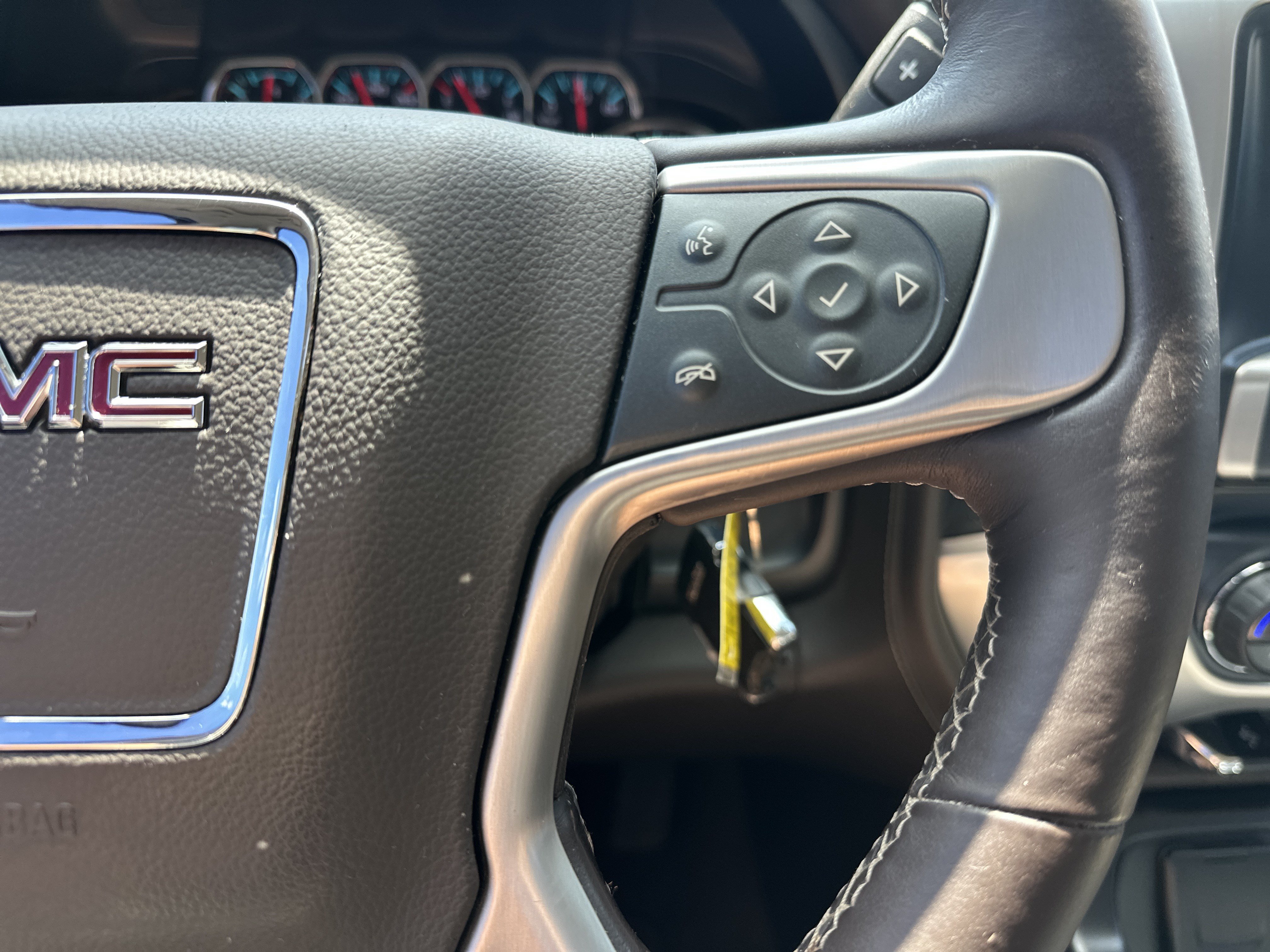 Used 2017 GMC Sierra 1500 SLT AWD/4WD image 19