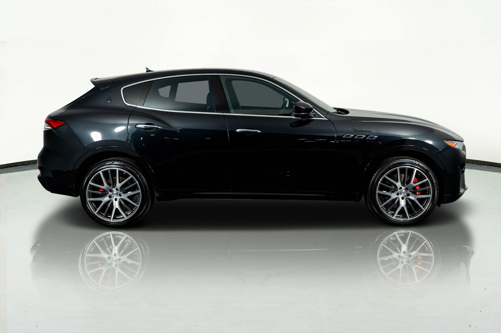 Used 2022 Maserati Levante Modena image 52