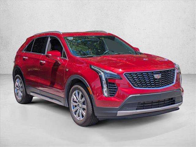 Used 2023 Cadillac XT4 Premium Luxury w/ Enhanced Visibility Package FWD image 3