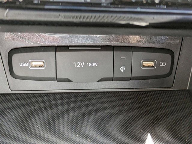 Used 2024 Hyundai Tucson Blue image 31