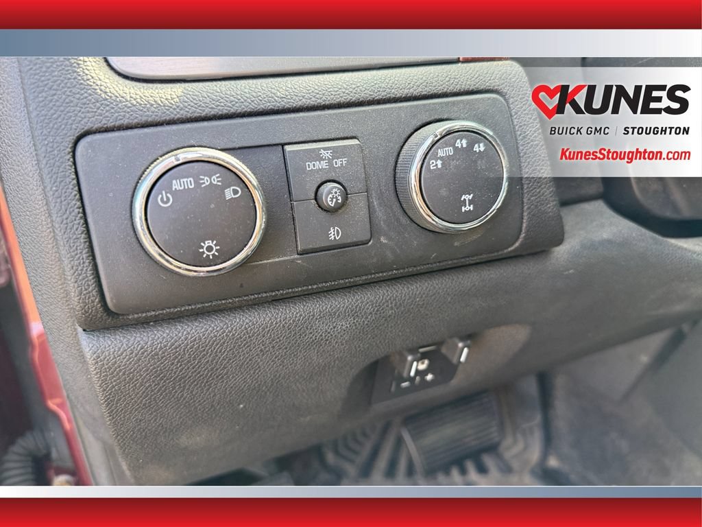Used 2008 Chevrolet Silverado 1500 LTZ w/ Safety Package AWD/4WD image 12