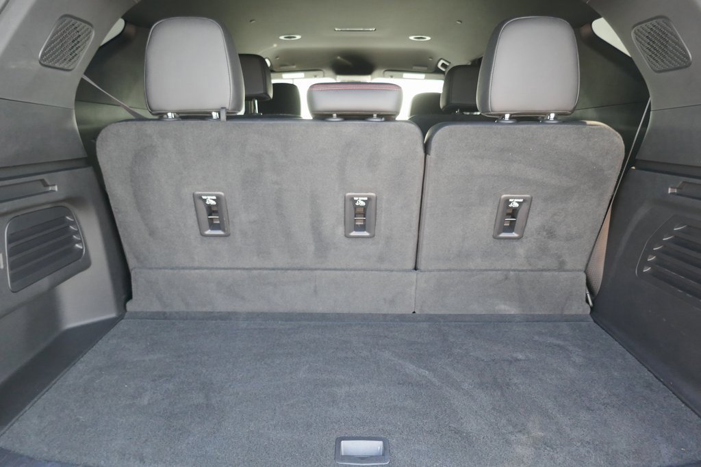 Certified 2025 Chevrolet Traverse RS image 17