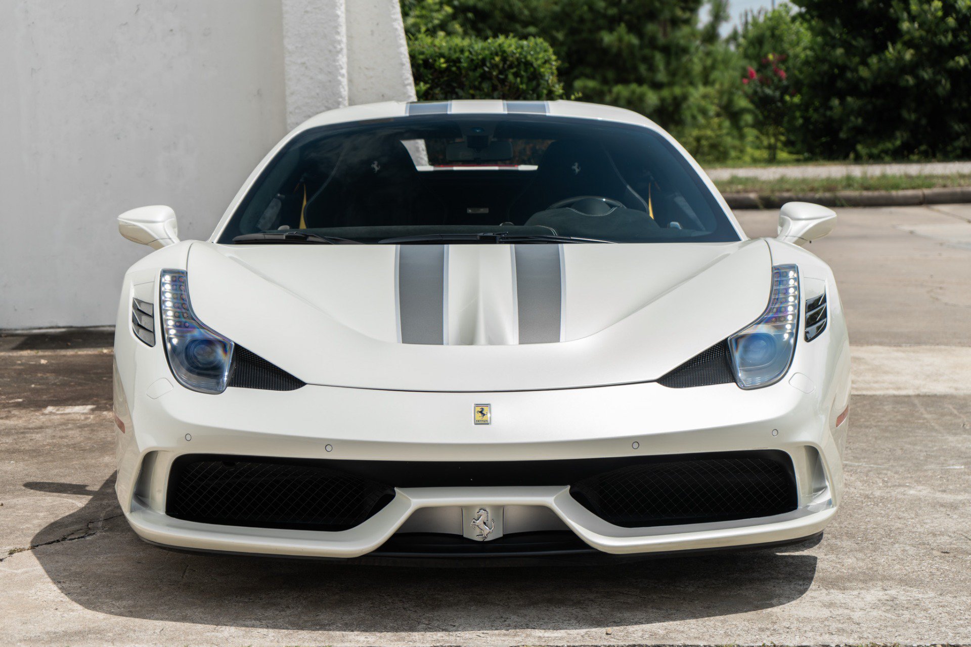 Used 2015 Ferrari 458 Speciale Coupe RWD image 17