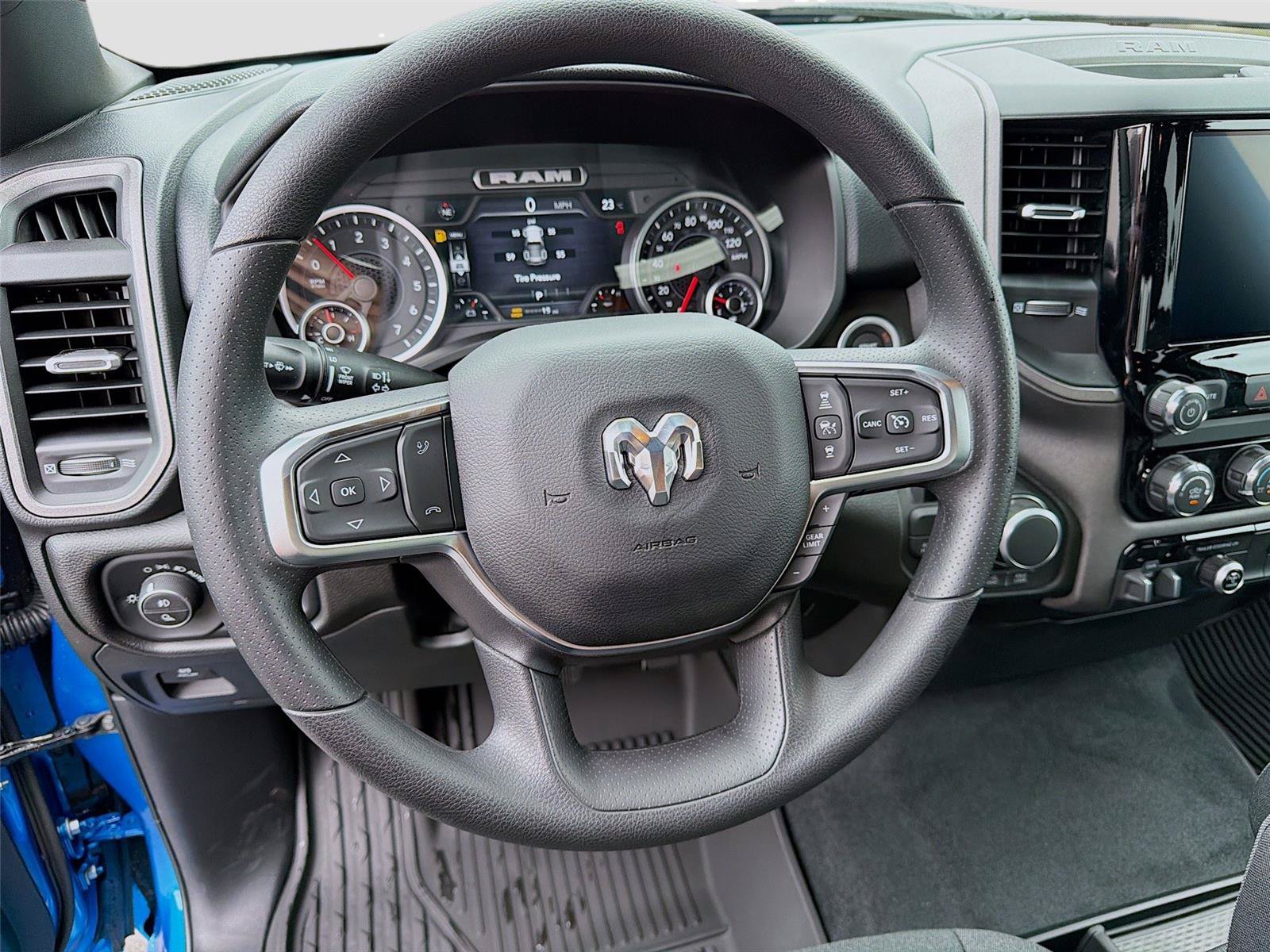 New 2026 RAM 1500 Warlock AWD/4WD image 3