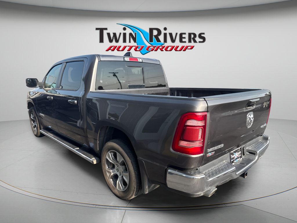 Used 2023 RAM 1500 Laramie AWD/4WD image 2