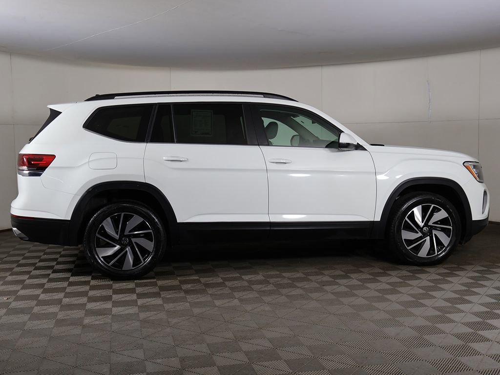 Used 2025 Volkswagen Atlas SE FWD image 19
