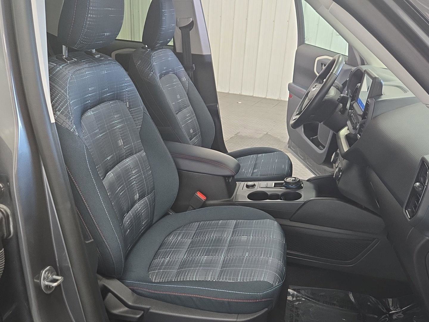 Used 2023 Ford Bronco Sport Heritage w/ Heritage Convenience Package image 22