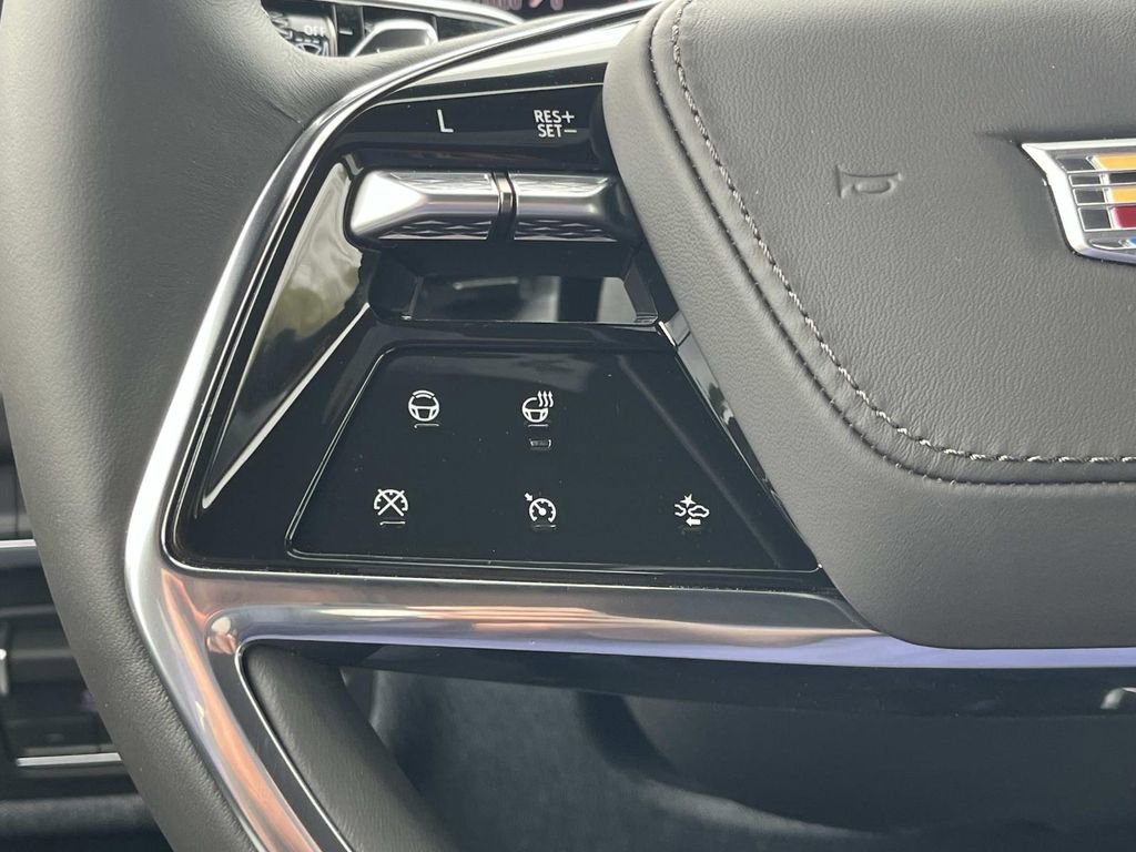 New 2026 Cadillac Escalade Platinum Sport w/ LPO, ONYX Package image 33