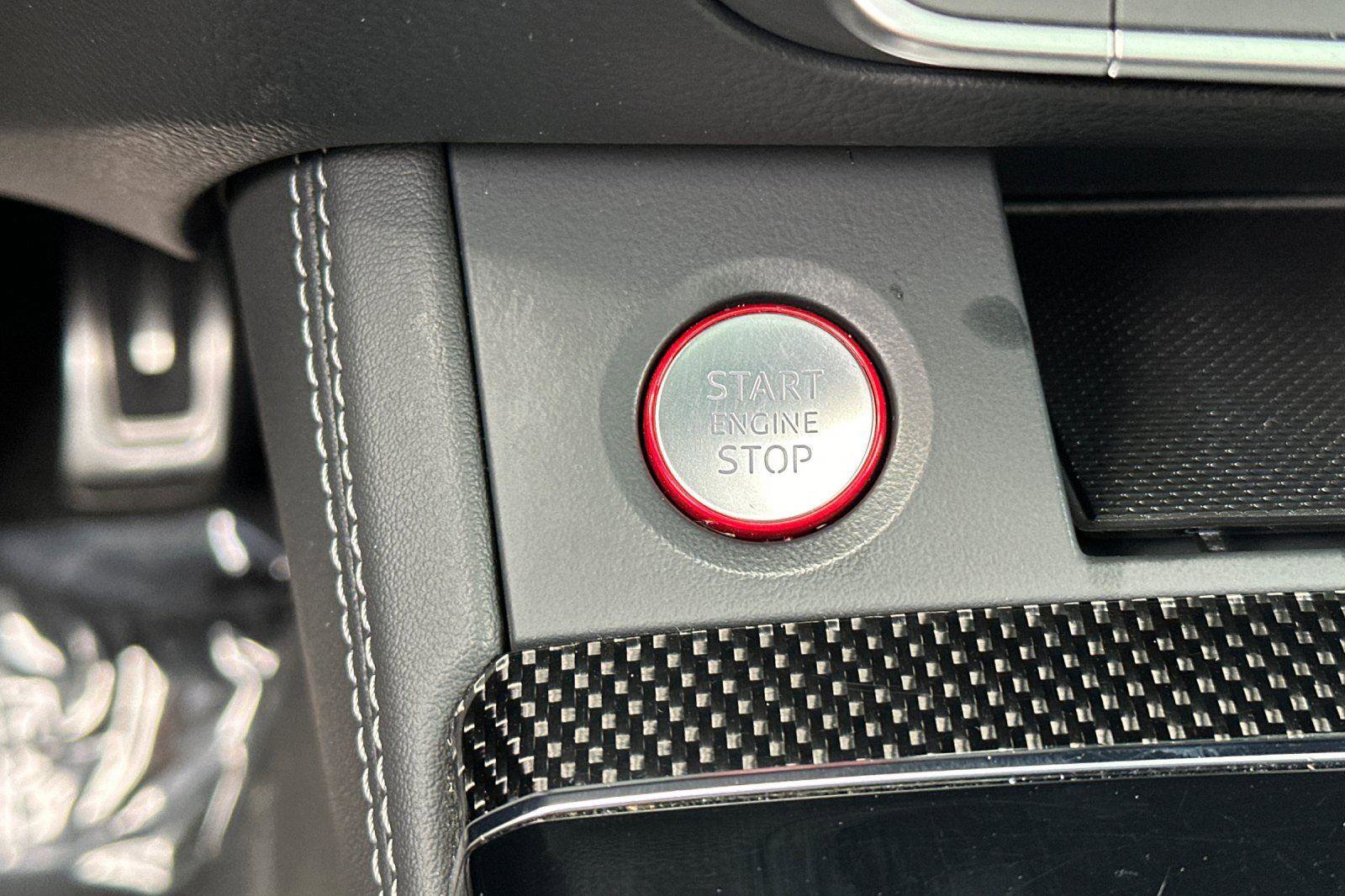 Used 2023 Audi SQ5 Prestige w/ Prestige Package image 22