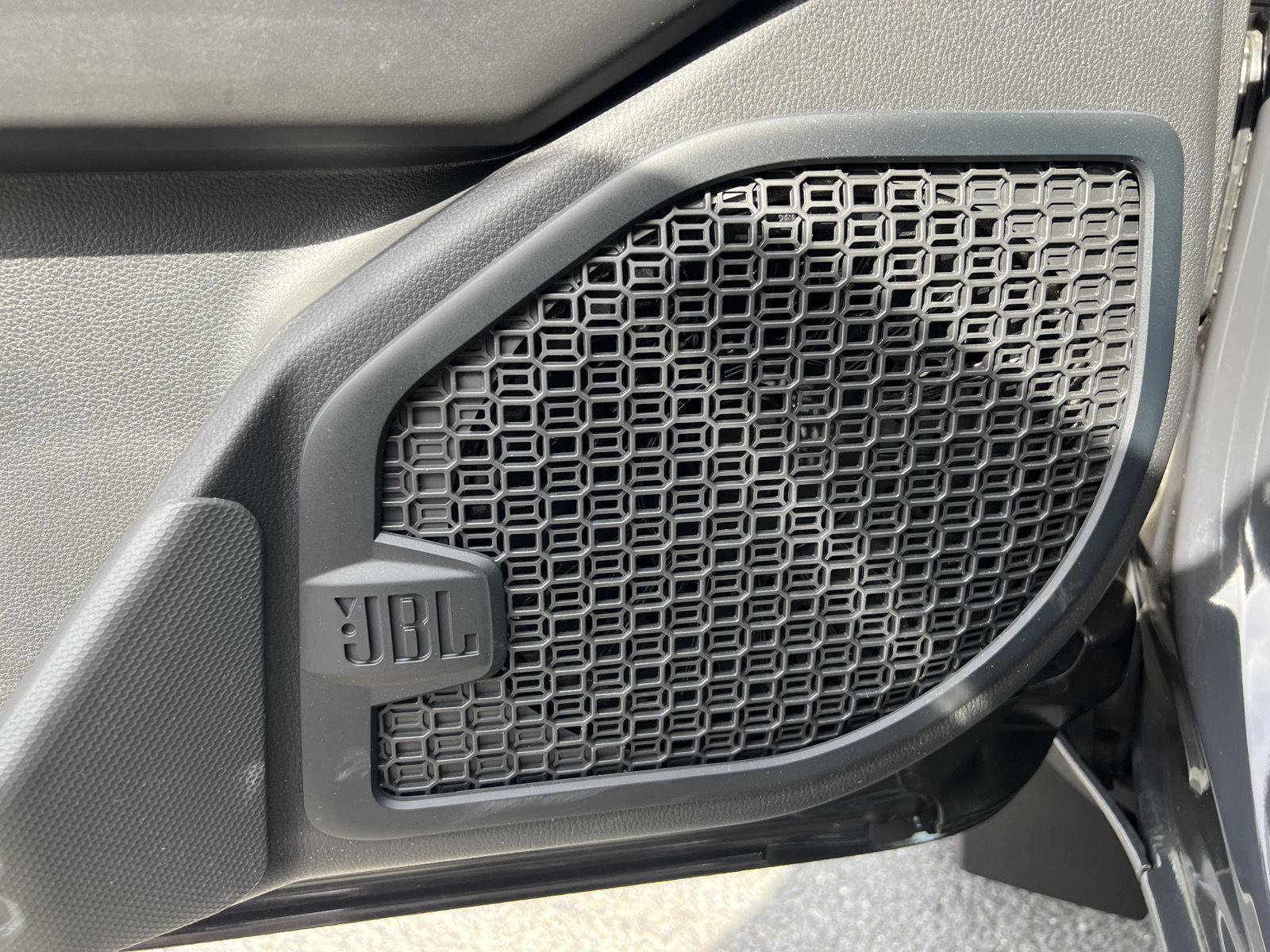 Used 2024 Toyota Tacoma Limited w/ Limited Package (LT) image 20