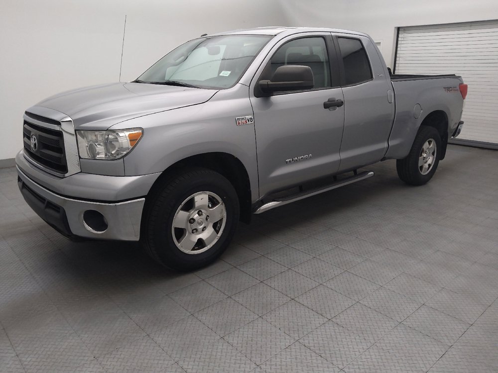 Used 2013 Toyota Tundra 4x4 Double Cab w/ TRD Off-Road Pkg image 2